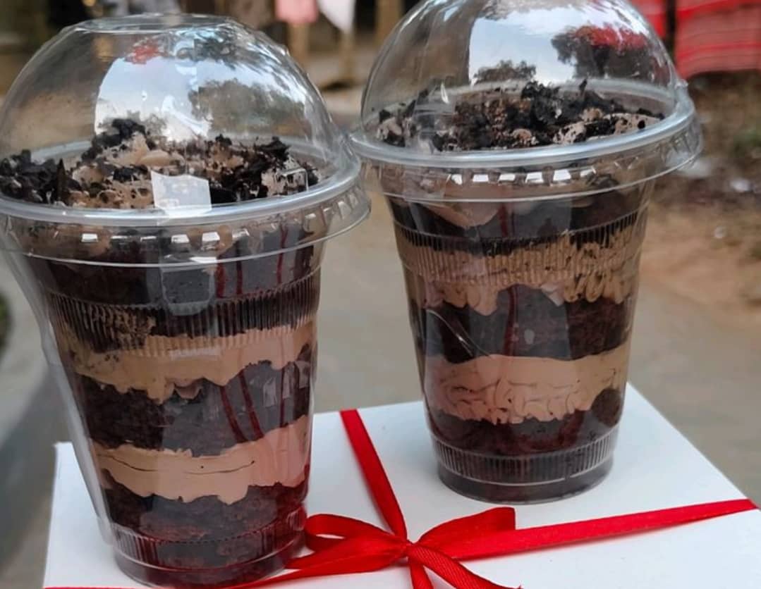 Chocolate cake parfait